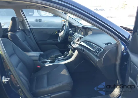 2014 Honda Accord Sport z USA, uszkodzony, nr VIN 1HGCR2F5XEA027095